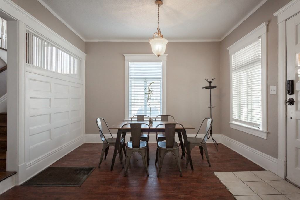3516 Baltimore Avenue - Photo 2 of 9