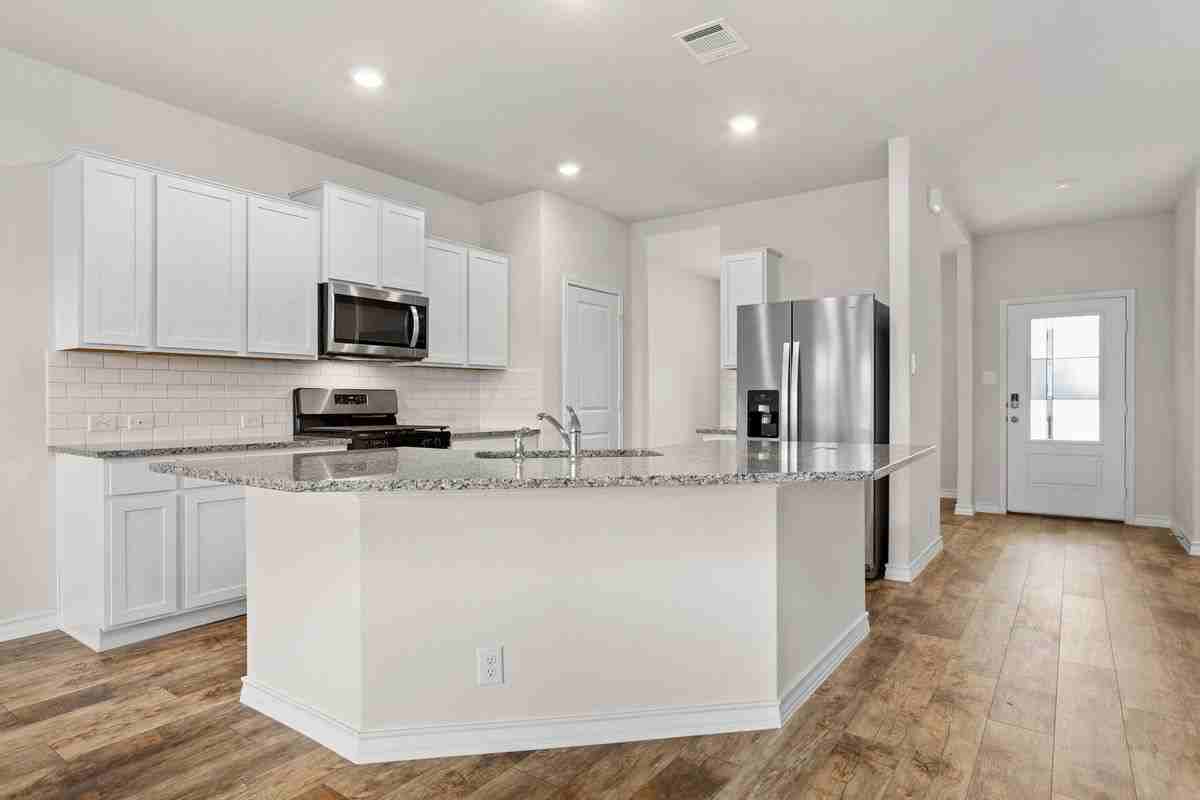 5035 Punch Shot - Photo 6 of 25