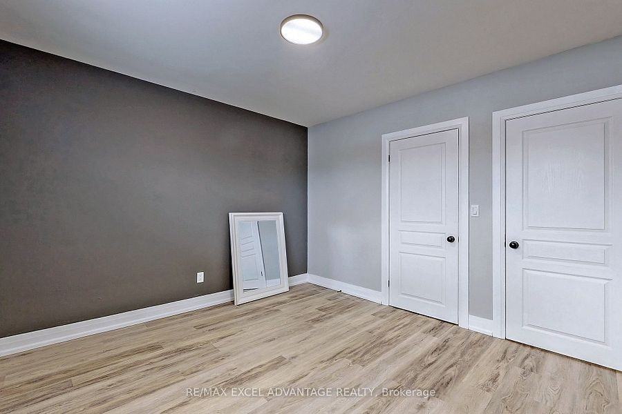 650 Park Road North - Photo 2 of 21