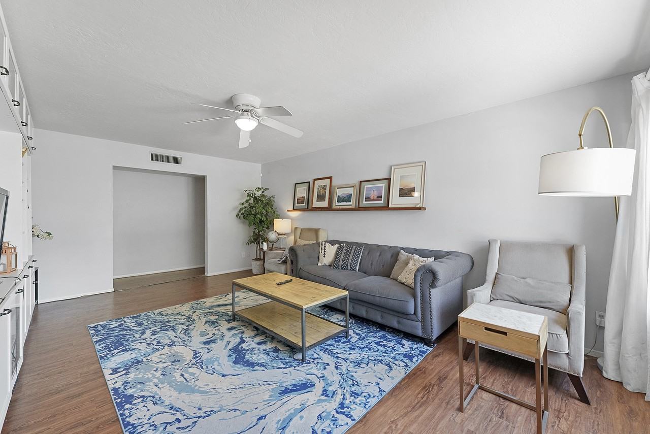 226 E Erie Dr #4MASTER - Photo 6 of 13