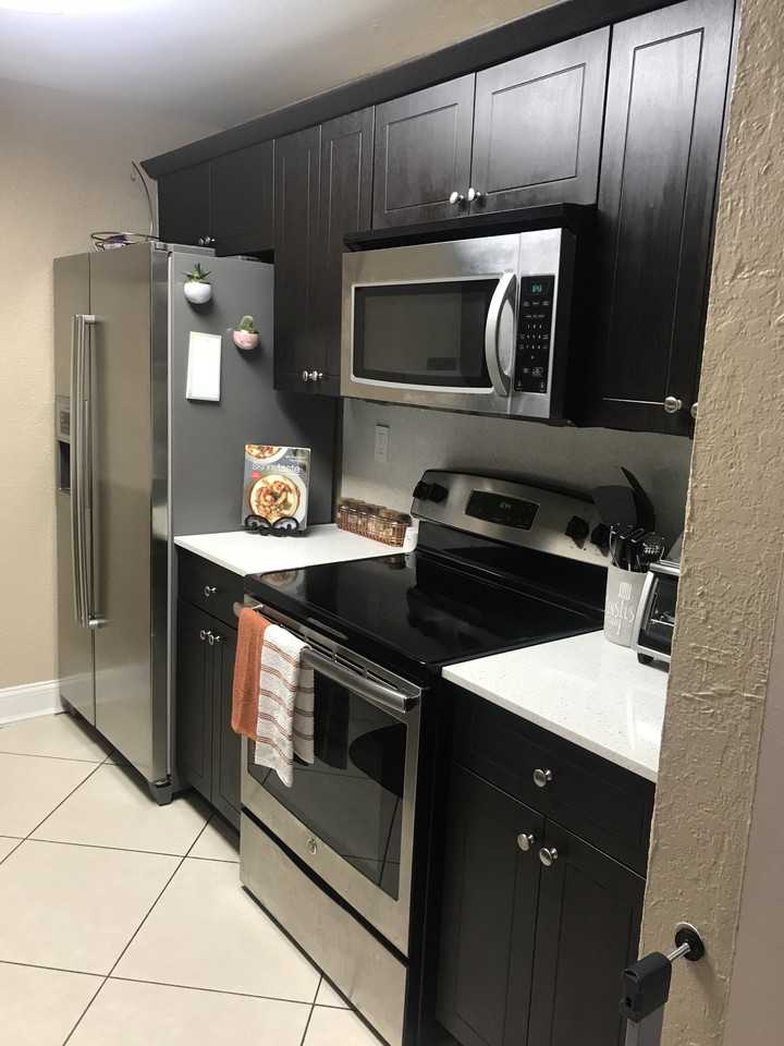 7225 Miami Lakes Dr #C24 - Photo 3 of 13