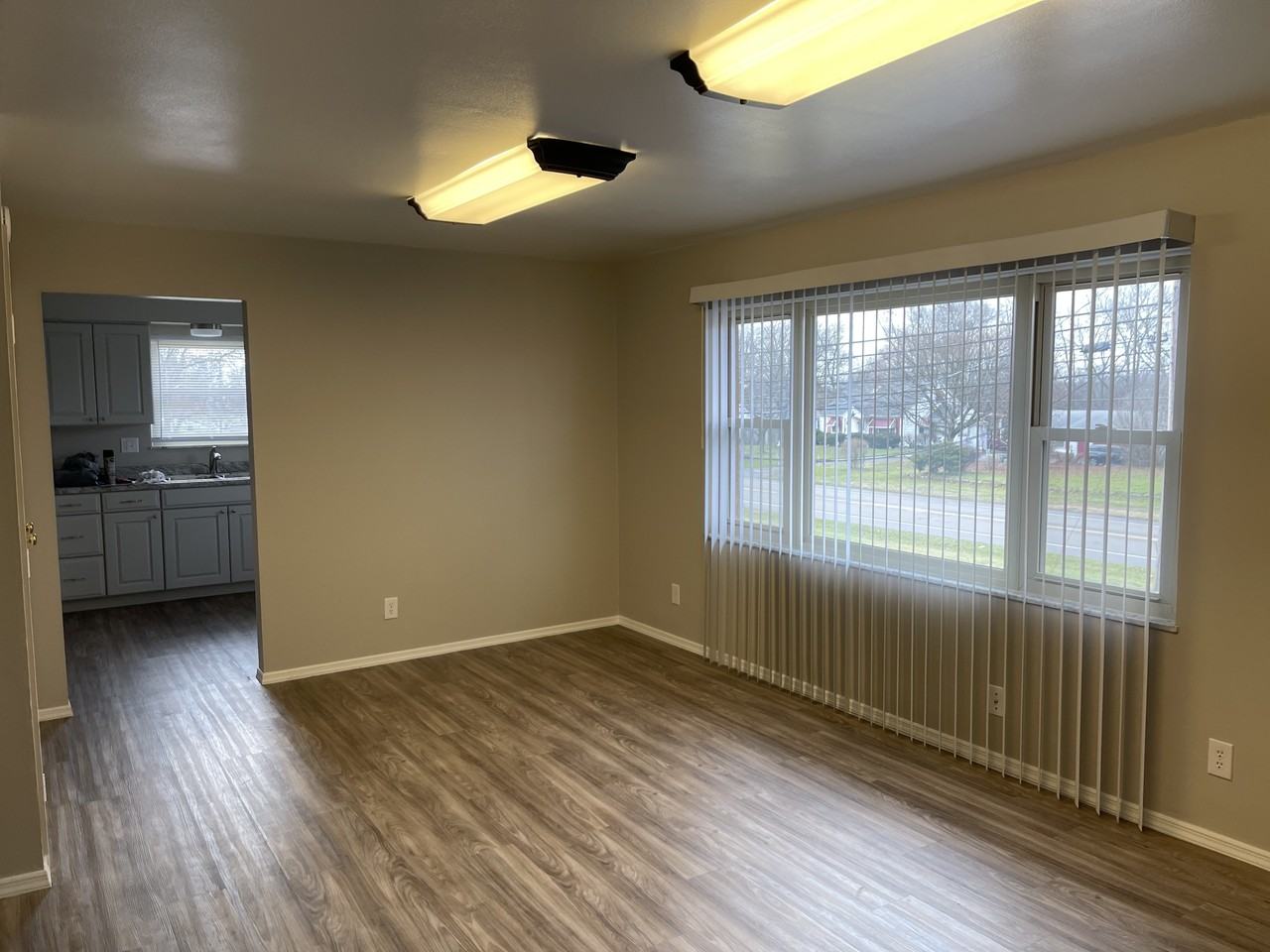 7299 7299 7303 Dayton Springfield Rd #7303-1-2 - Photo 2 of 9