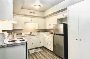 2010 Avenue S #06 - Photo 1 of 1