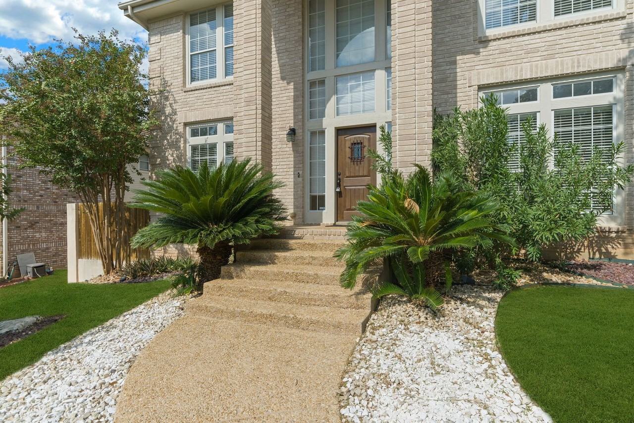 523 Santa Helena - Photo 3 of 32