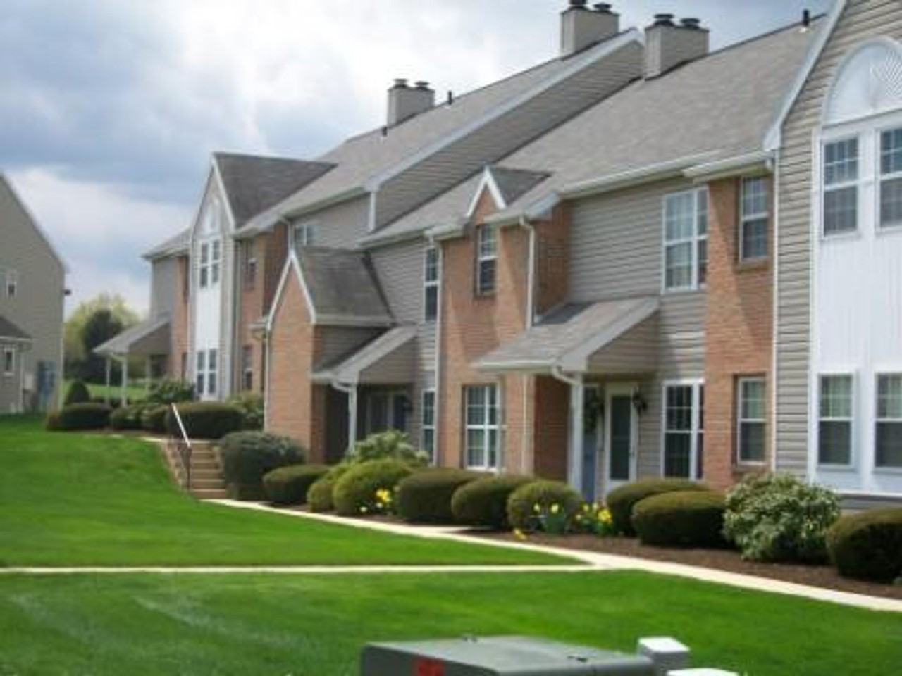 508 Peters Way - Photo 2 of 18