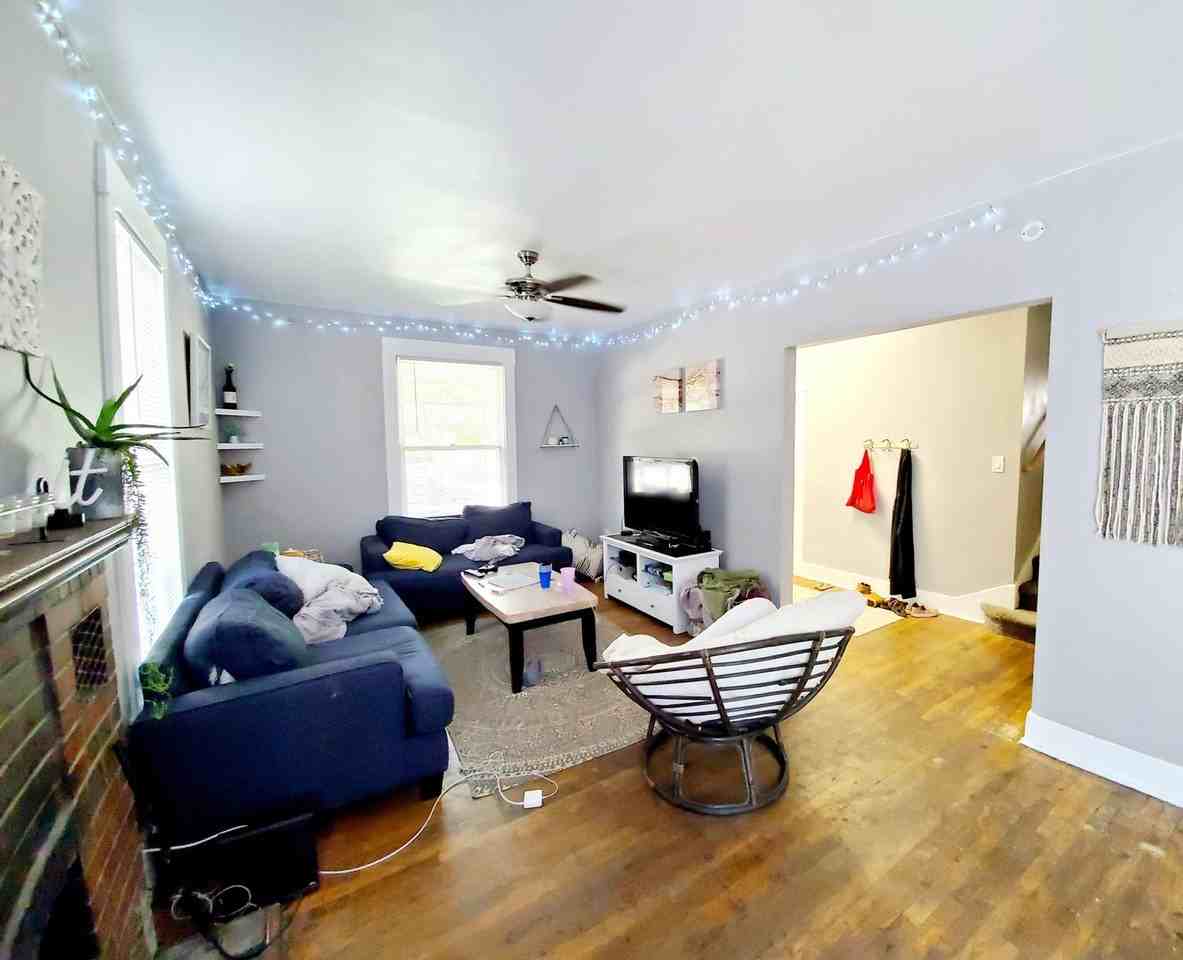 630 South Howes Street - Photo 4 of 44