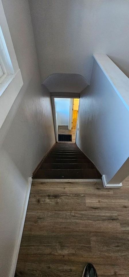 116 Gaynor Ave - Photo 3 of 7