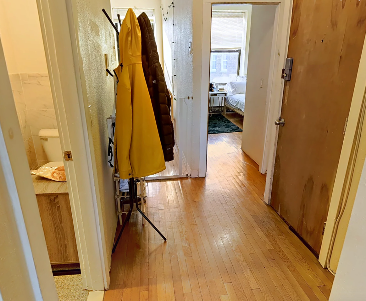 88 Hammond Street - Photo 7 of 11