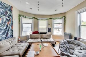 featured image of 49 Hillside St