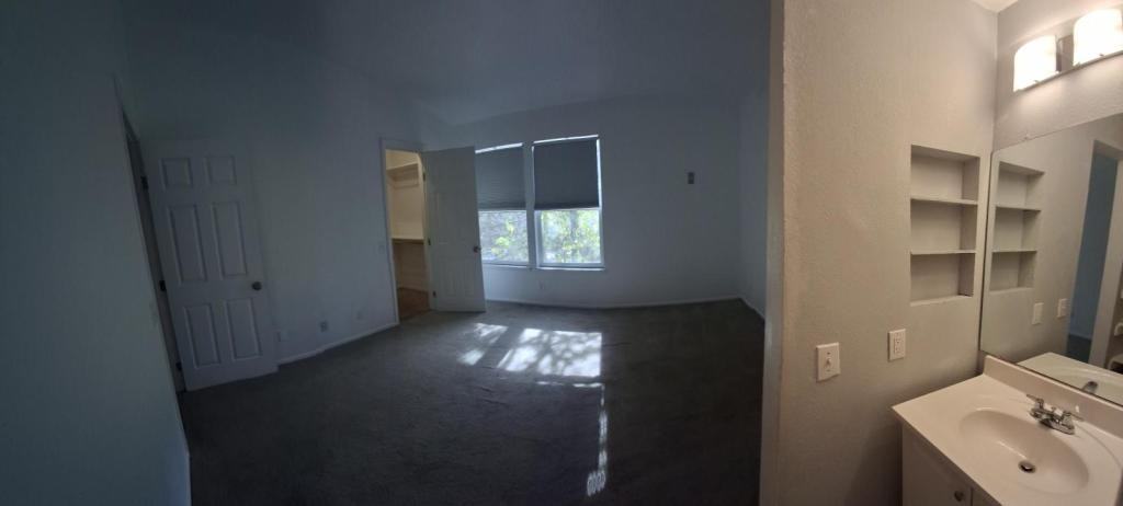 16051 E Alaska Pl Apt 14 - Photo 6 of 10