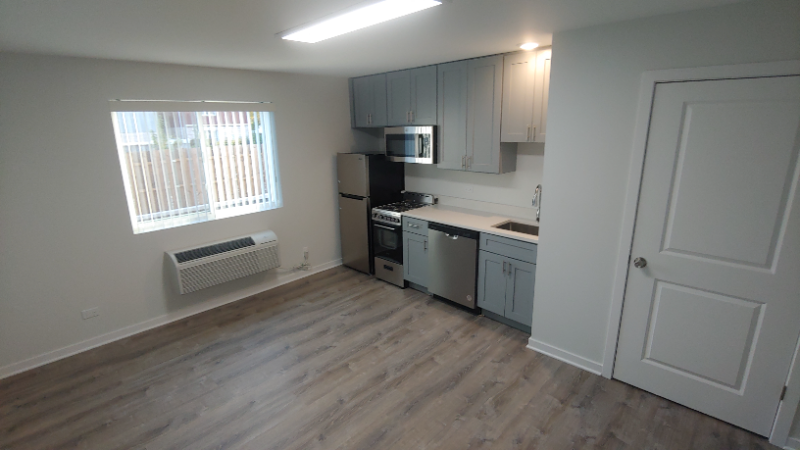 5355 S Lockwood Ave #103 - Photo 2 of 19