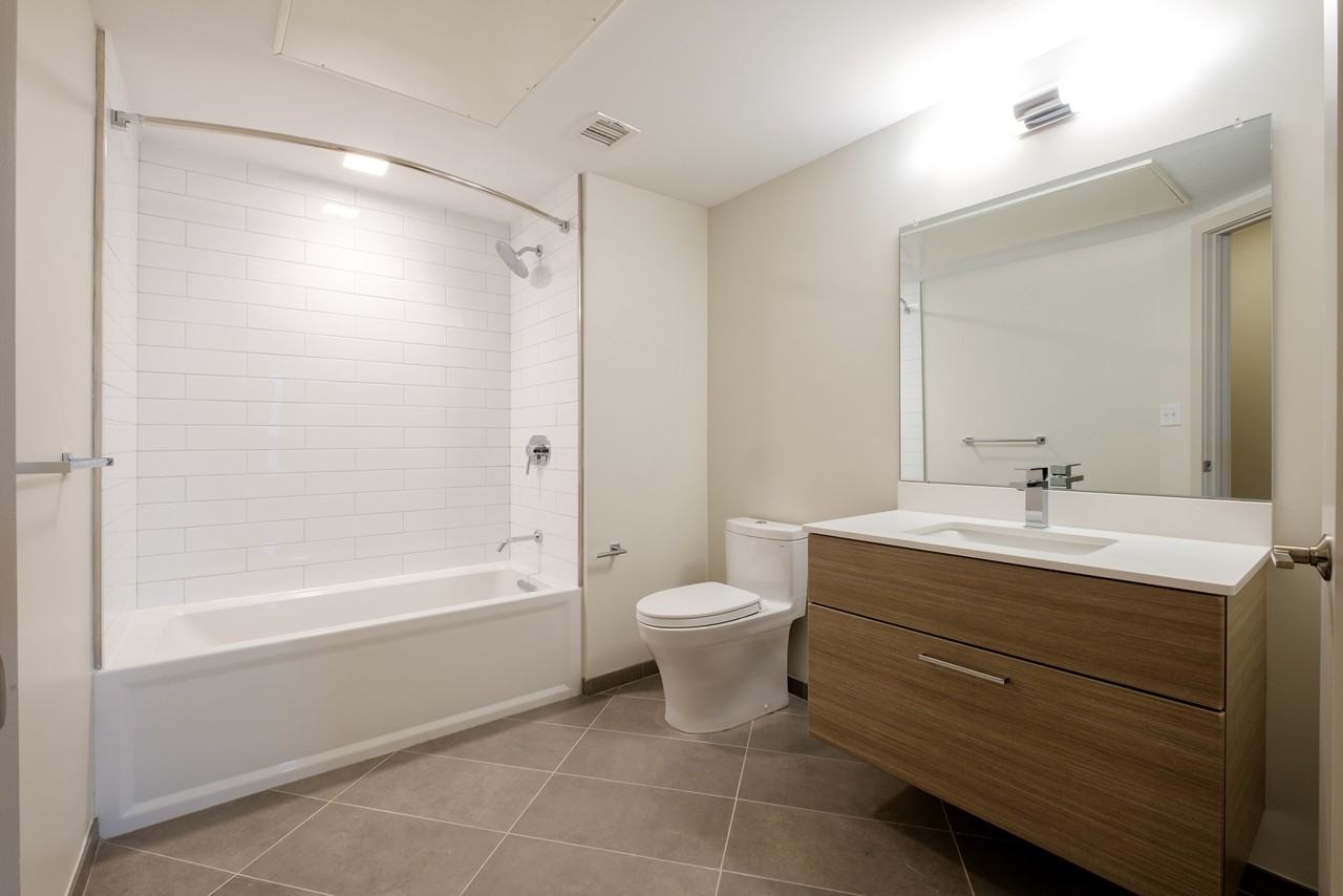 455 Harvard St #400 - Photo 6 of 15