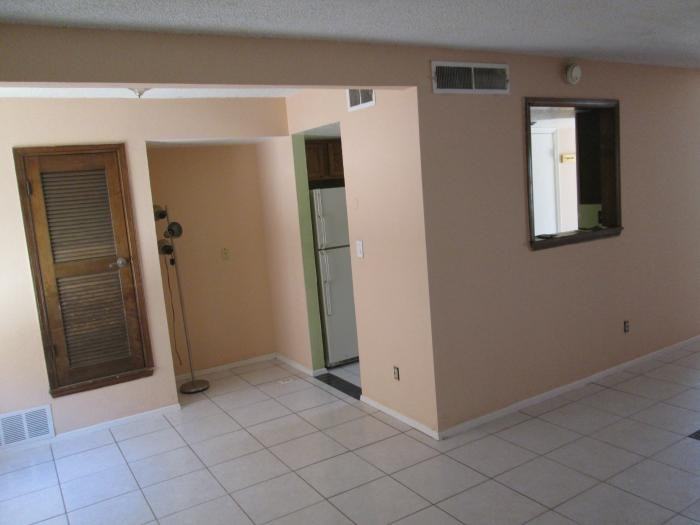 3104 Wayside St #D - Photo 3 of 16