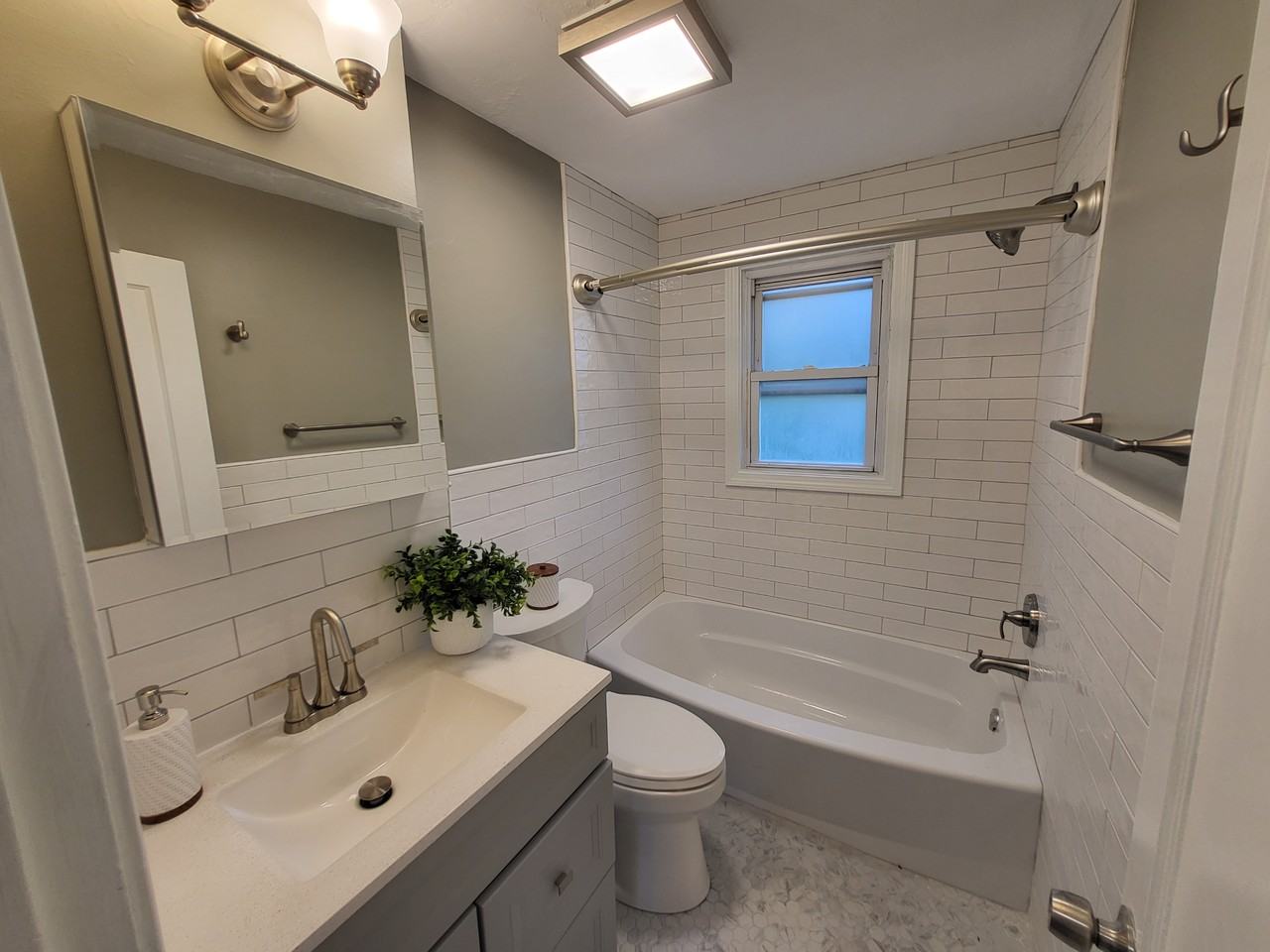 36 Bina Ave #NA - Photo 3 of 20