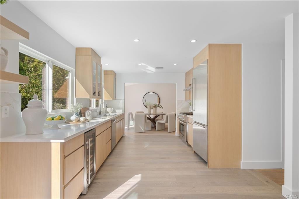 17001 Escalon Dr - Photo 3 of 8