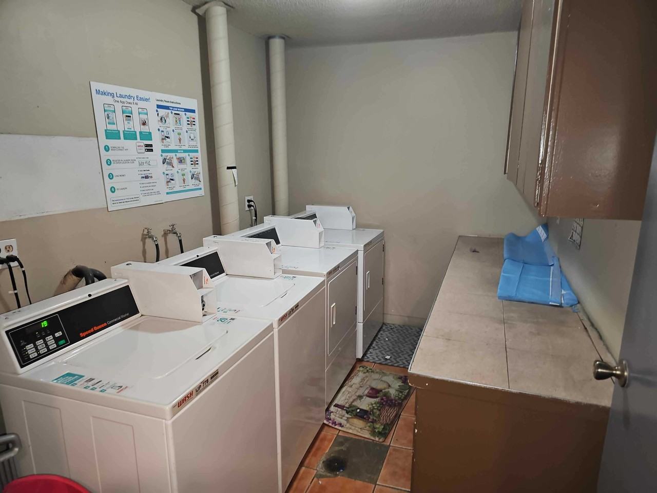 Whitsett Ave - Photo 5 of 40