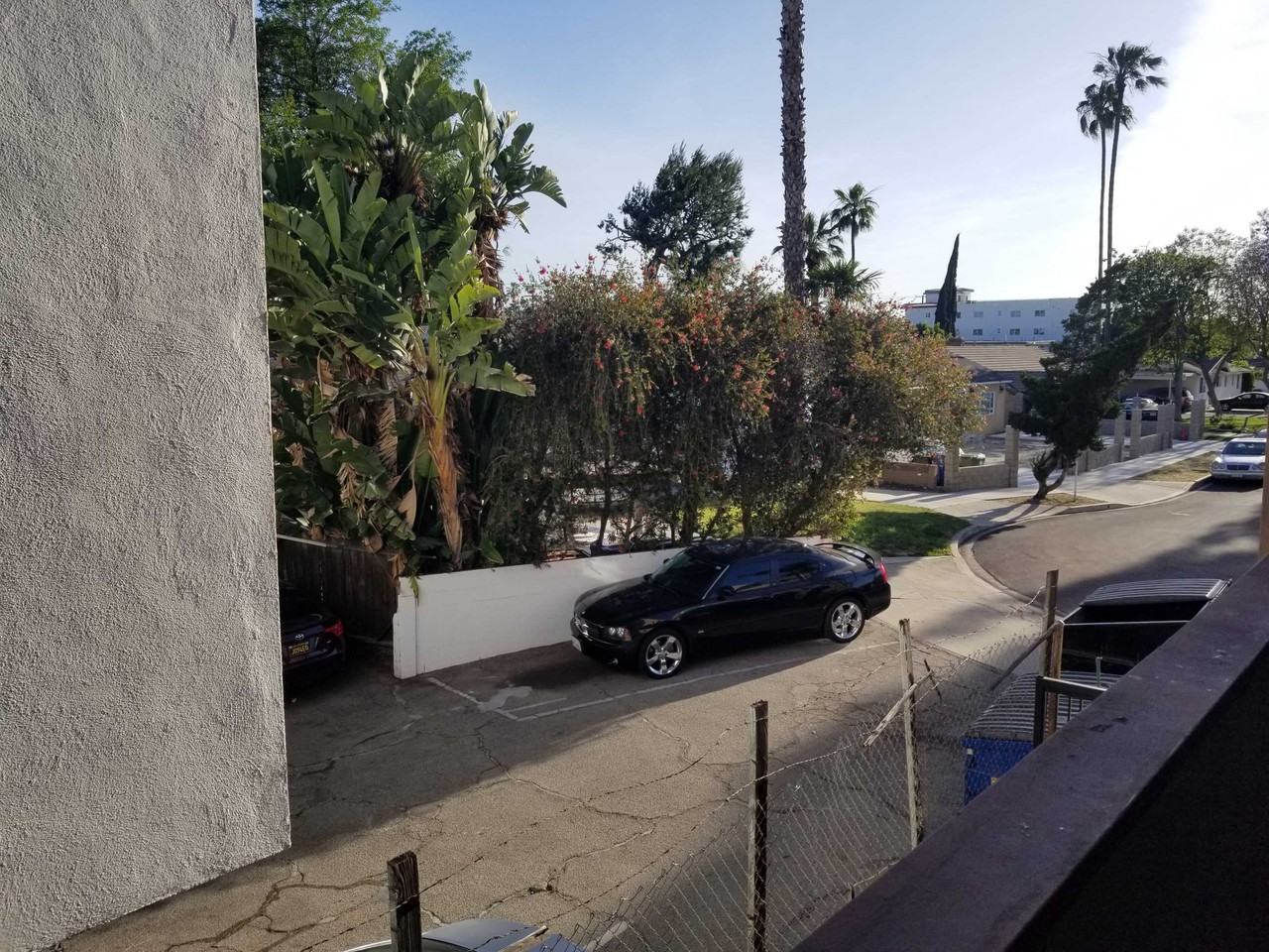 Whitsett Ave - Photo 6 of 40