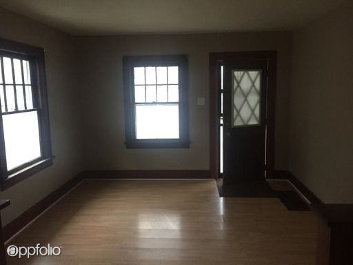 3923 S Clinton St - Photo 2 of 7