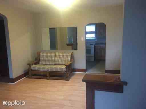 3923 S Clinton St - Photo 3 of 7