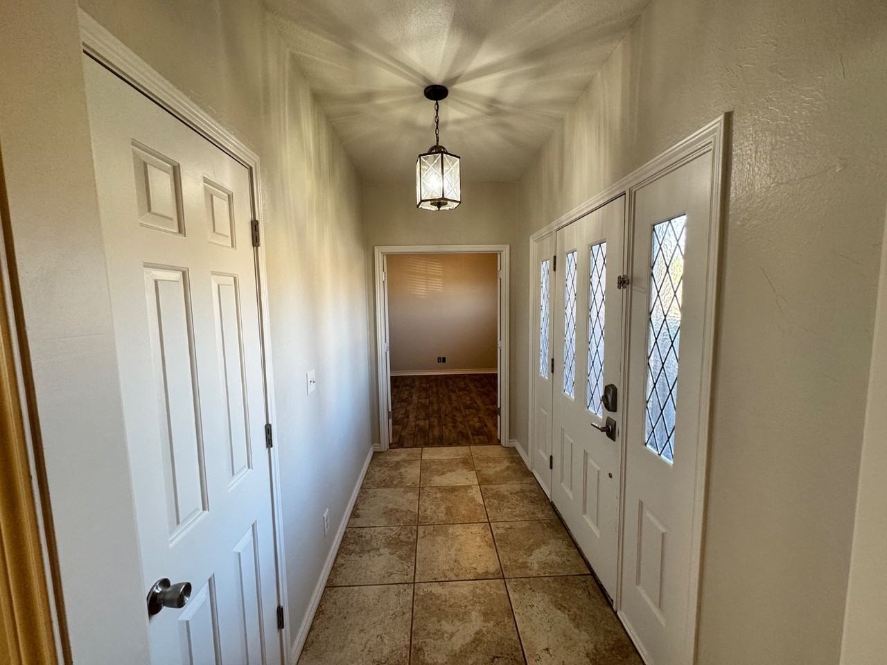 4107 Amistad Dr - Photo 2 of 10