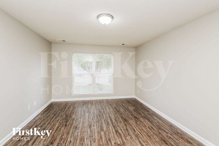 6571 Hollister Cv - Photo 3 of 16