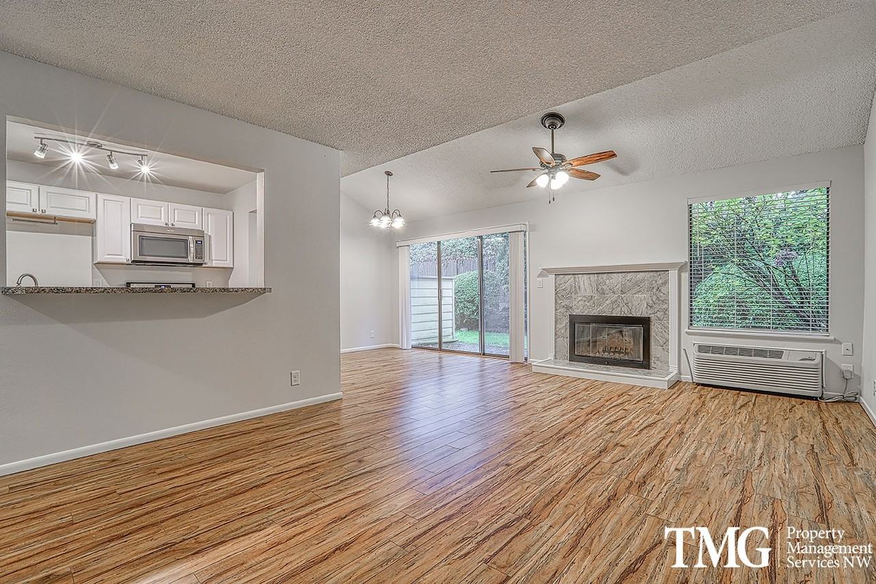 4421 Ne Plains Way #67 - Photo 2 of 32