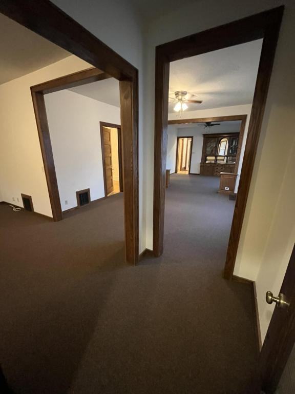 2558 N Frederick Ave - Photo 3 of 17