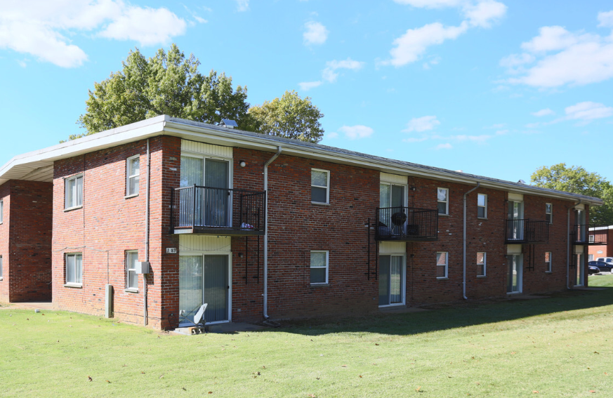 Park Ridge Apartments - Photo 6 of 60
