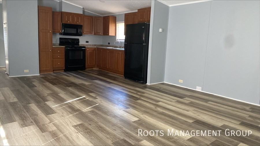 5603 Sandy Ridge Dr #181 - Photo 3 of 11
