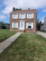 featured image of 3781 Grosvenor Rd