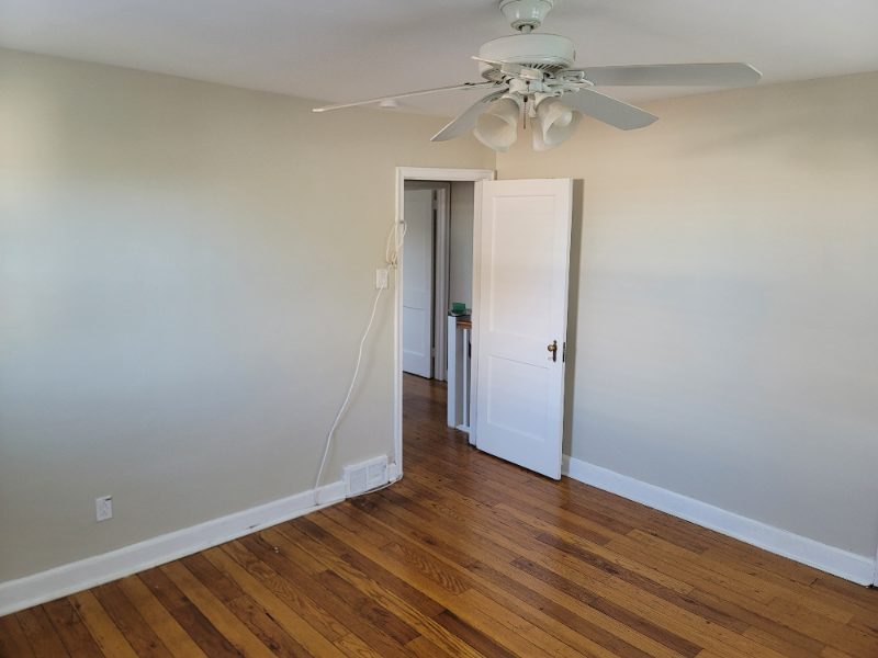 4044 Lasher Rd - Photo 3 of 17