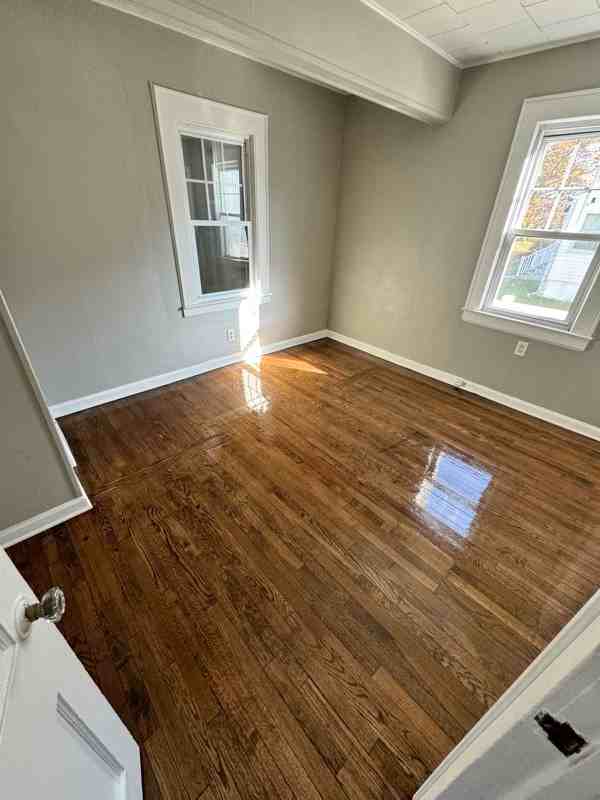 331 Winfield Ter #1 - Photo 4 of 8