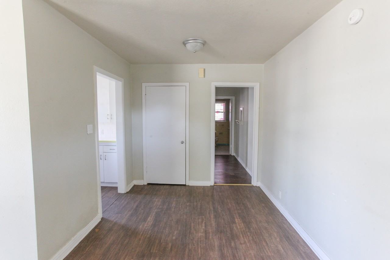 840 Chestnut Street - Photo 5 of 16