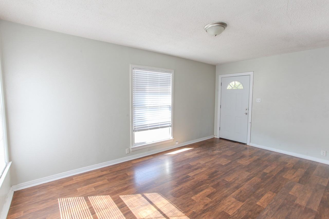 840 Chestnut Street - Photo 3 of 16