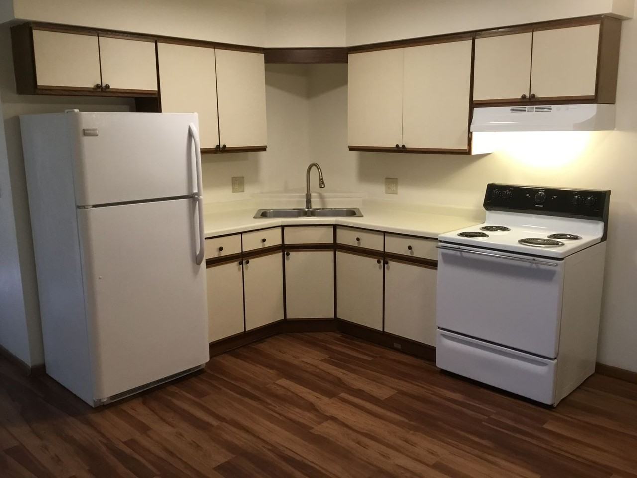 Geneva Estates - Photo 3 of 50