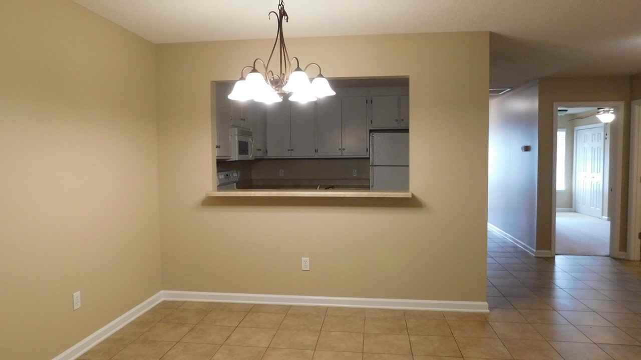 118 Winterberry Way - Photo 3 of 12