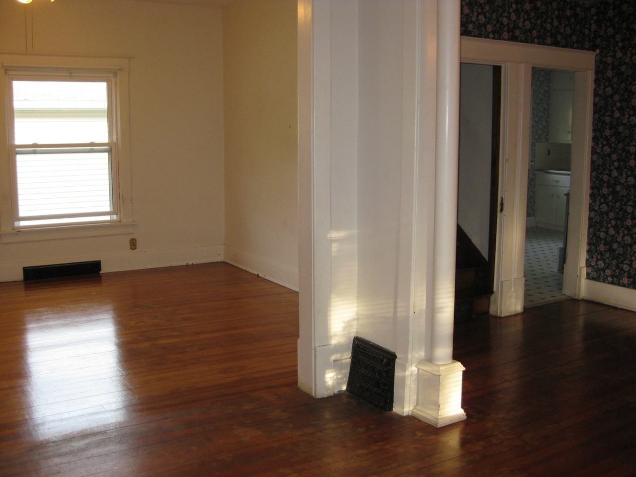 5103 Starr St - Photo 2 of 13