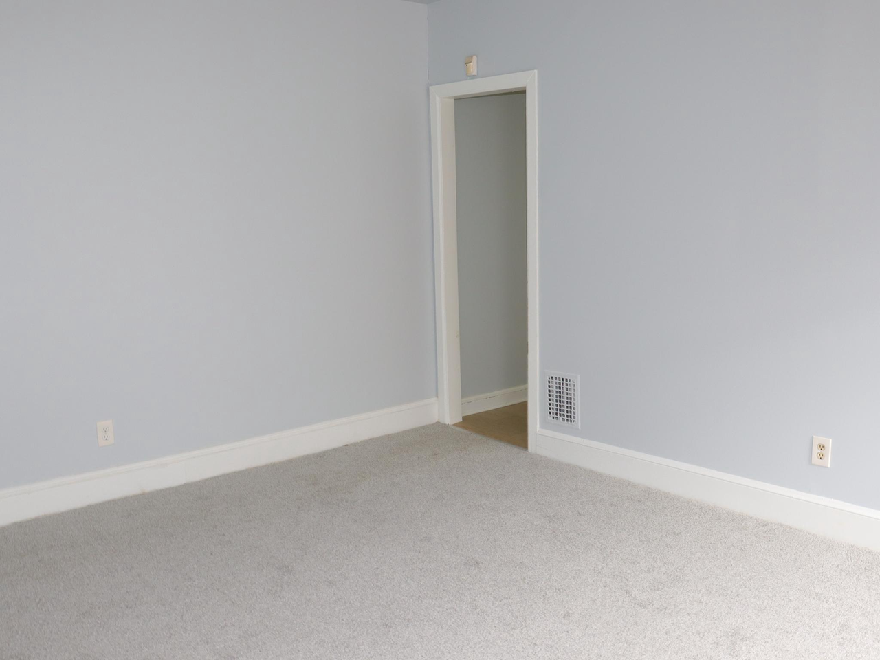 116 W. 24th Street - Photo 3 of 17