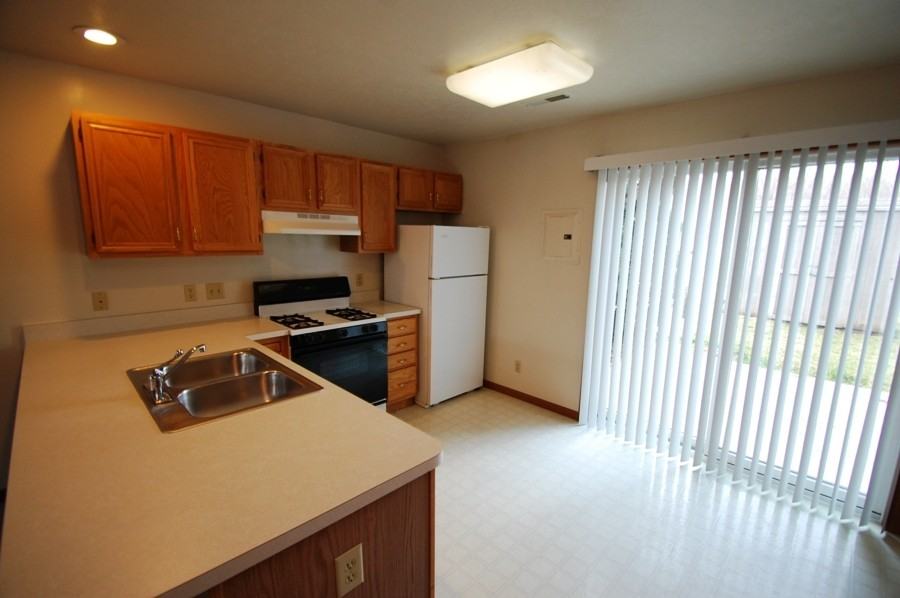 127 Watertower Ct - Photo 5 of 10