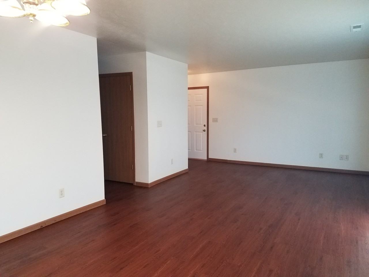 221 Tanglewood Dr #C - Photo 3 of 13