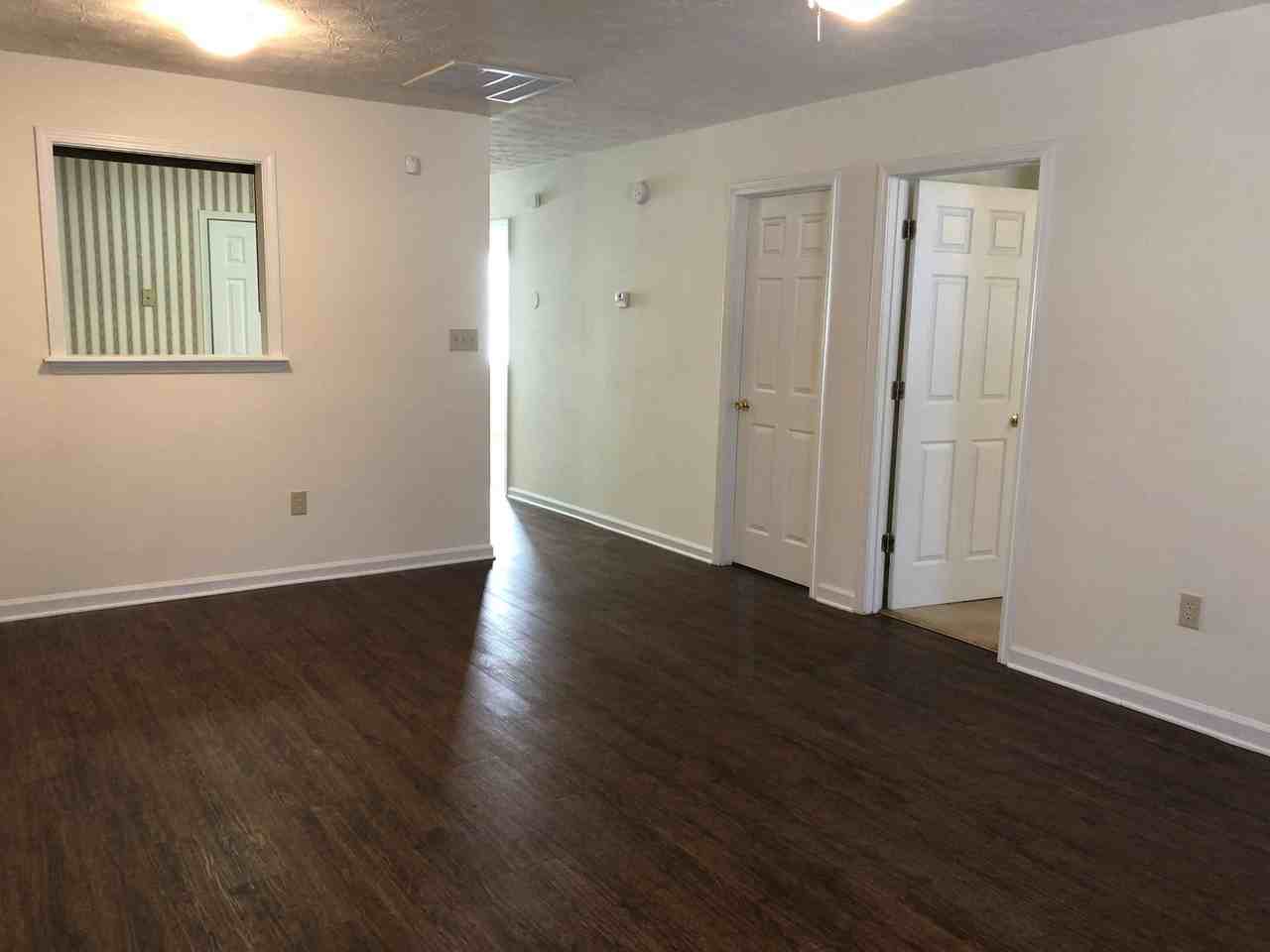 107 Hunter Run Road - Photo 2 of 10