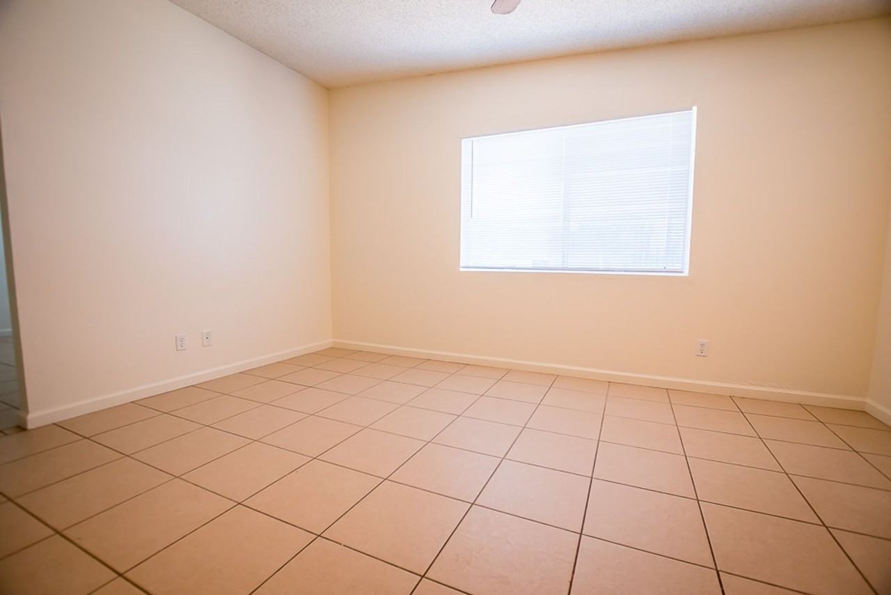4937 E De Medici Dr - Photo 7 of 31