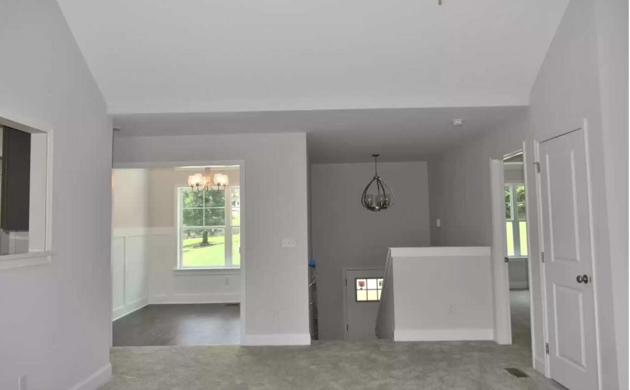 1015 1015 Ryan Ridge Road - Photo 2 of 23