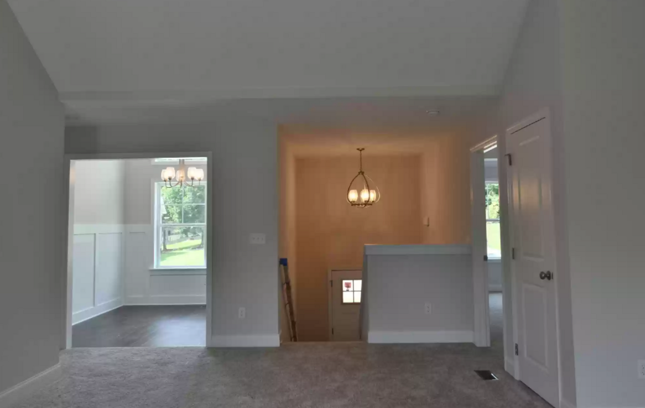 1015 1015 Ryan Ridge Road - Photo 3 of 23
