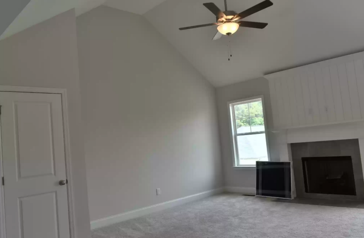 1015 1015 Ryan Ridge Road - Photo 4 of 23