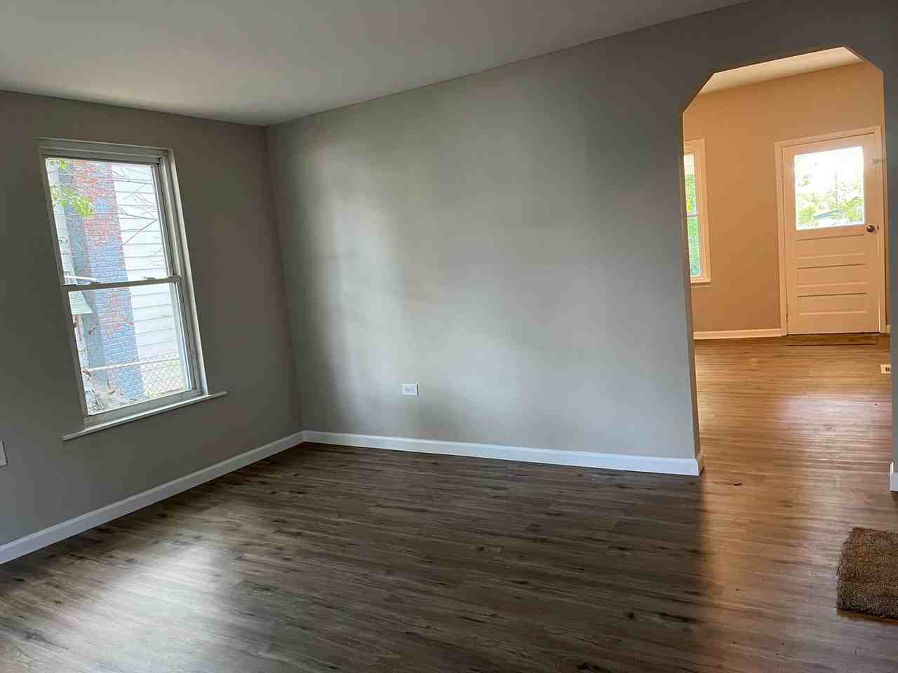 11 Washington Ave - Photo 3 of 19