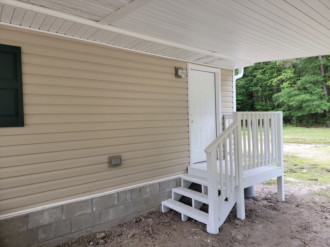 88 Wallhaven Ln - Photo 2 of 15