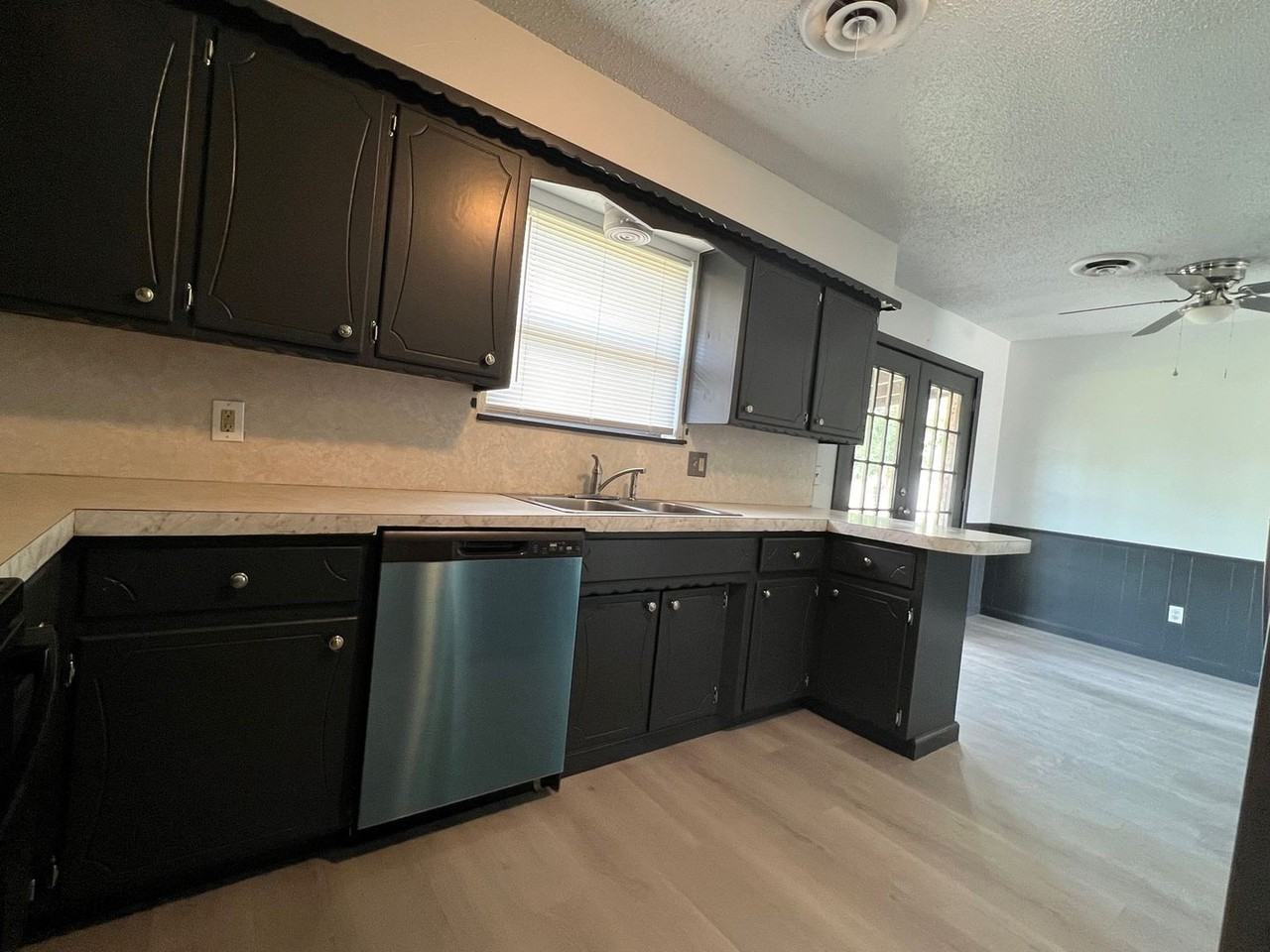 1618 Se Clover Ln - Photo 4 of 11