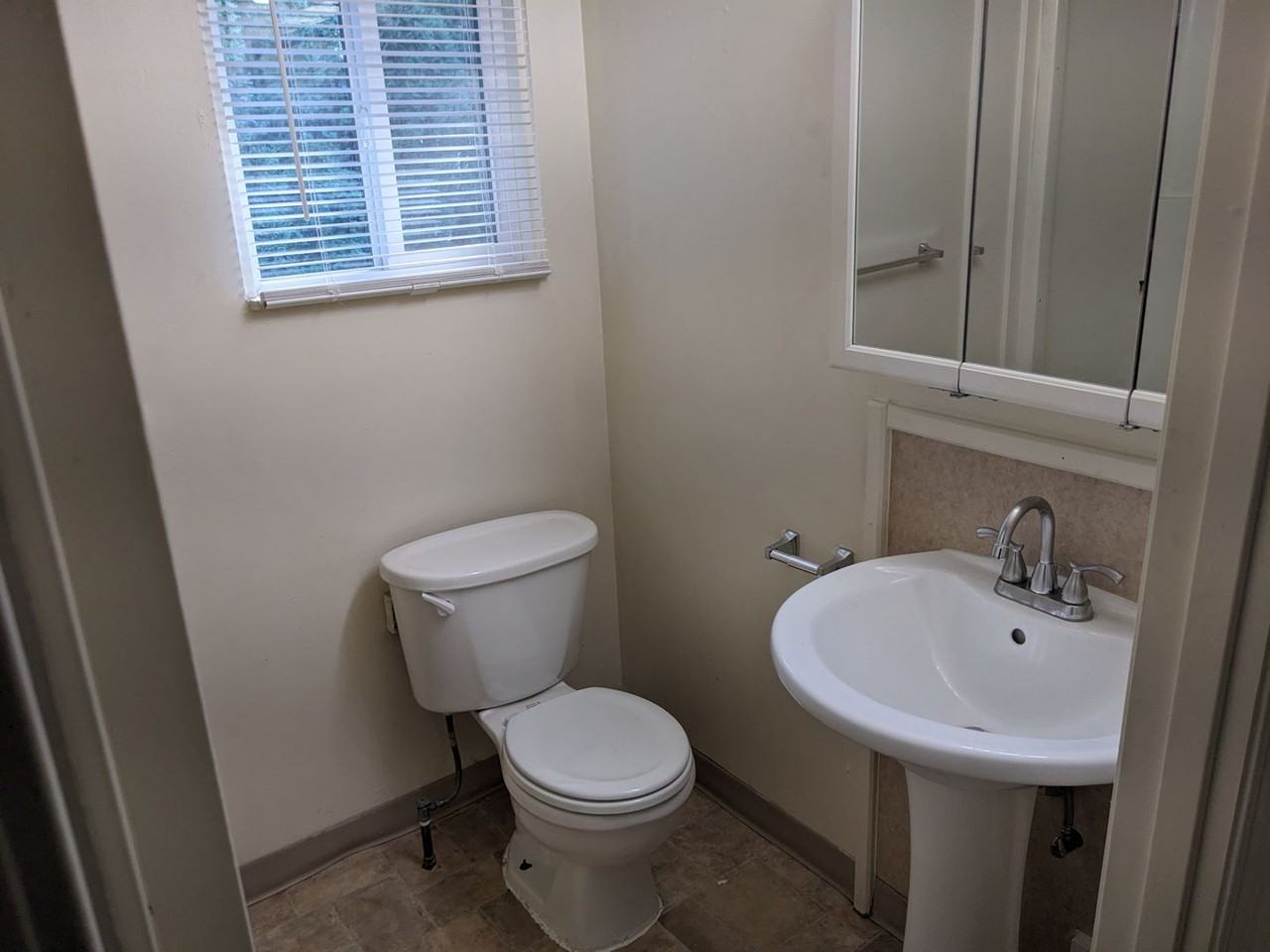 WA Dorado Duplexes - Photo 6 of 29