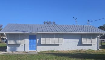featured image of 360 W Fray St